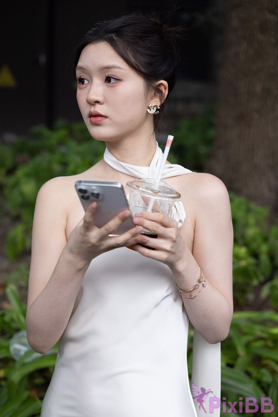 Featured Street Photography Works No.5964 Goddess Yun Eun white dress PixiBB.COM 058