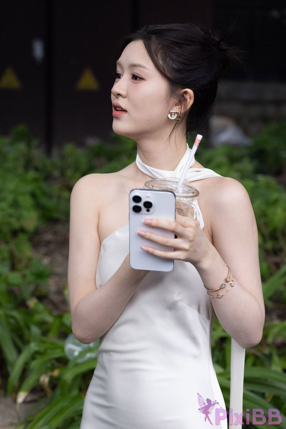 Featured Street Photography Works No.5964 Goddess Yun Eun white dress PixiBB.COM 067