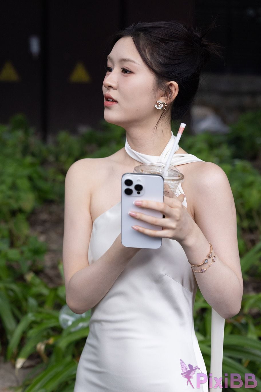Featured Street Photography Works No.5964 Goddess Yun Eun white dress PixiBB.COM 068