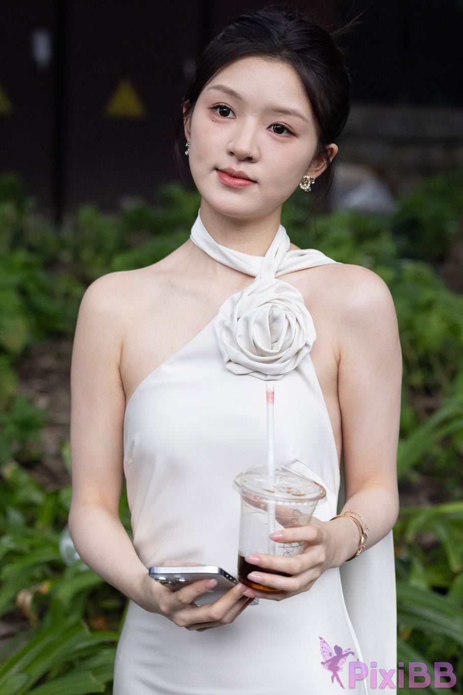 Featured Street Photography Works No.5964 Goddess Yun Eun white dress PixiBB.COM 080
