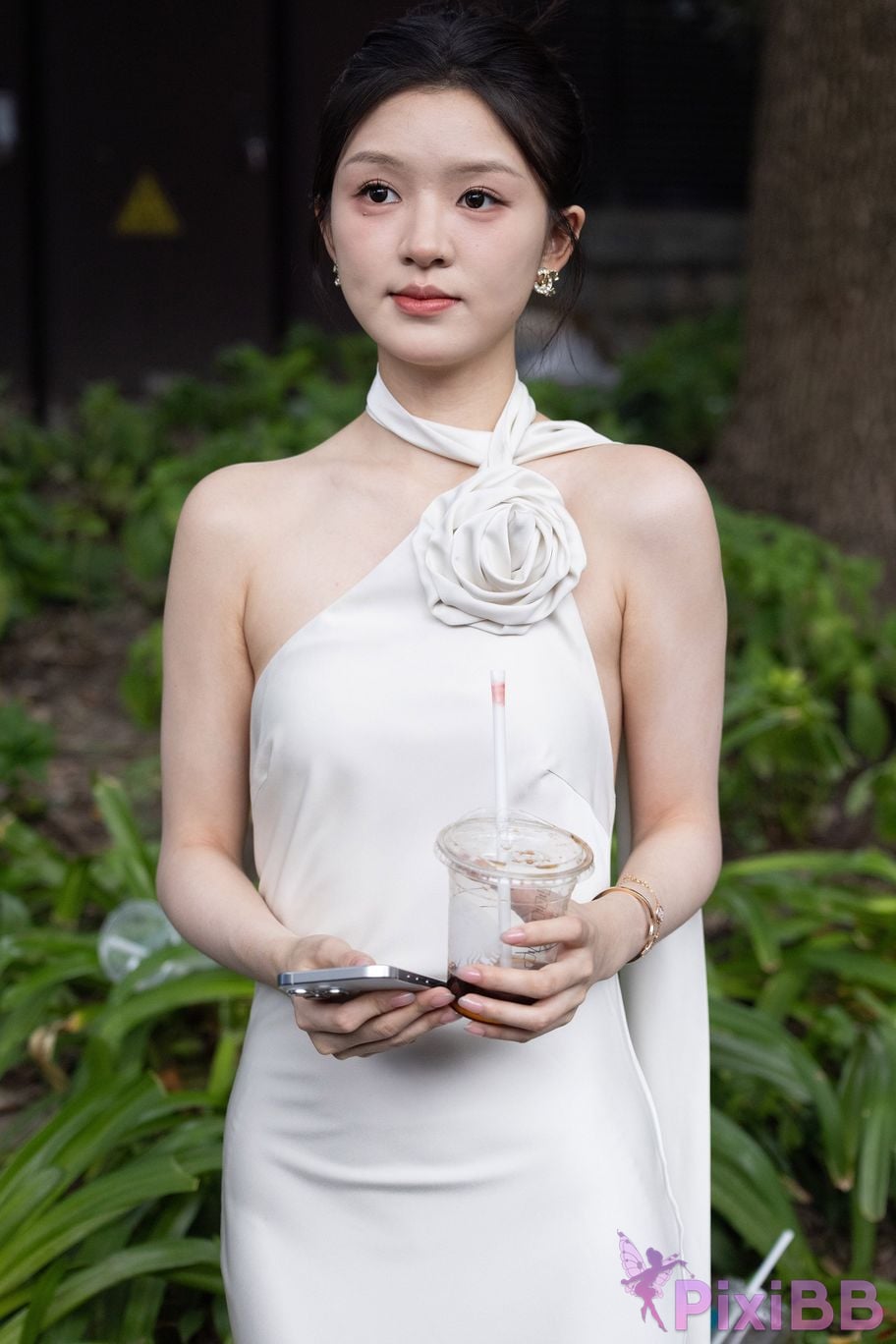 Featured Street Photography Works No.5964 Goddess Yun Eun white dress PixiBB.COM 087