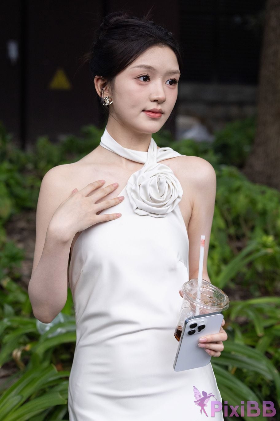 Featured Street Photography Works No.5964 Goddess Yun Eun white dress PixiBB.COM 099