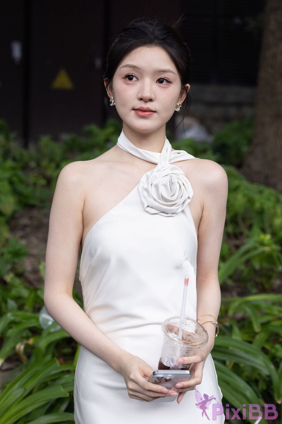 Featured Street Photography Works No.5964 Goddess Yun Eun white dress PixiBB.COM 103