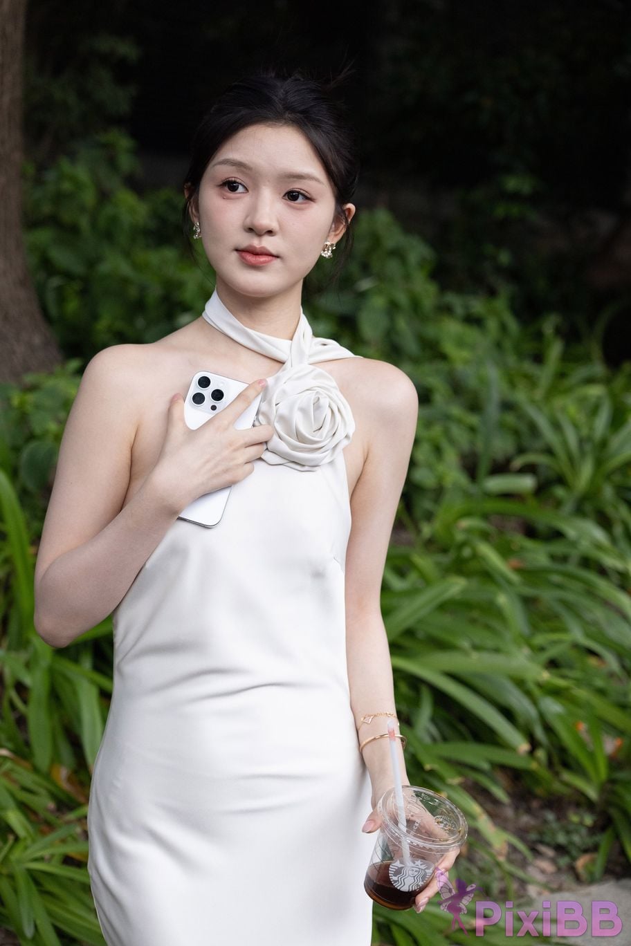 Featured Street Photography Works No.5964 Goddess Yun Eun white dress PixiBB.COM 111