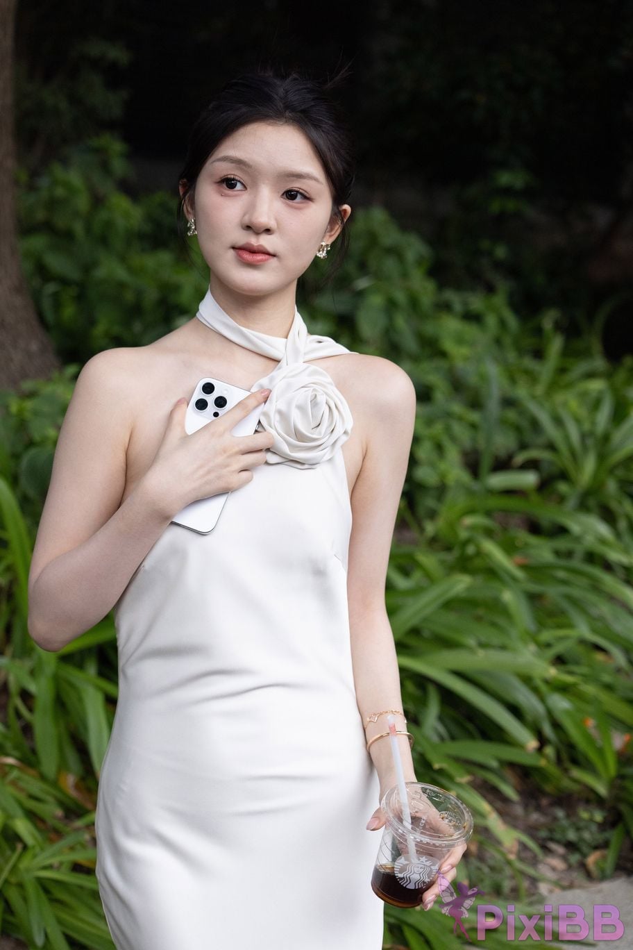 Featured Street Photography Works No.5964 Goddess Yun Eun white dress PixiBB.COM 112