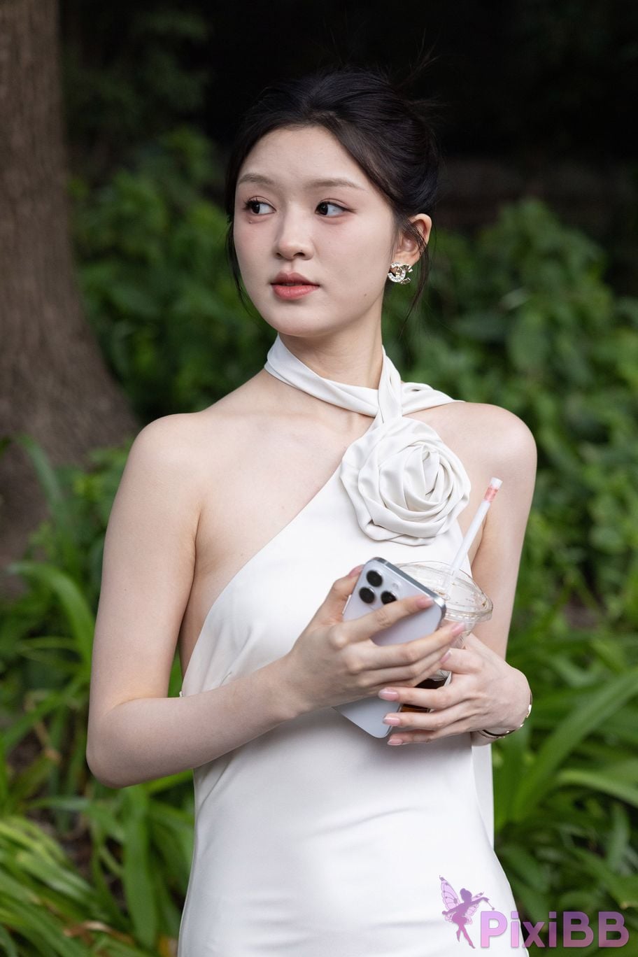 Featured Street Photography Works No.5964 Goddess Yun Eun white dress PixiBB.COM 113