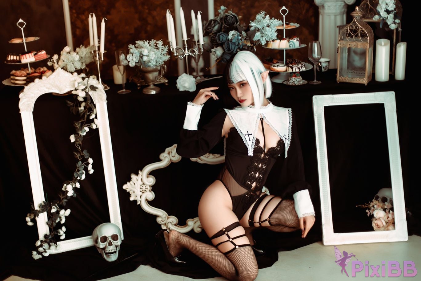 Cosplayer Luo Li LoLiSAMA nun PixiBB.COM 008