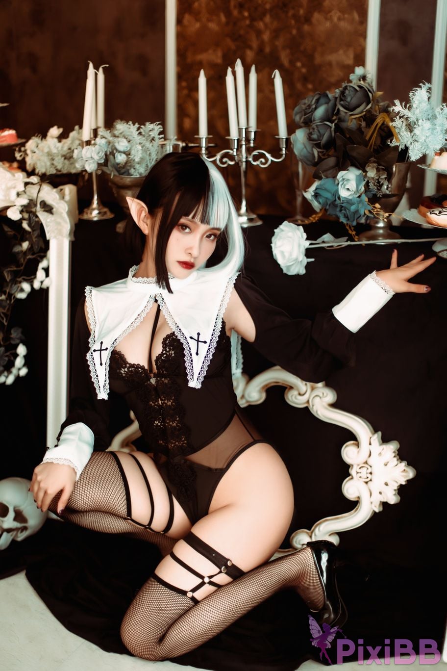Cosplayer Luo Li LoLiSAMA nun PixiBB.COM 010