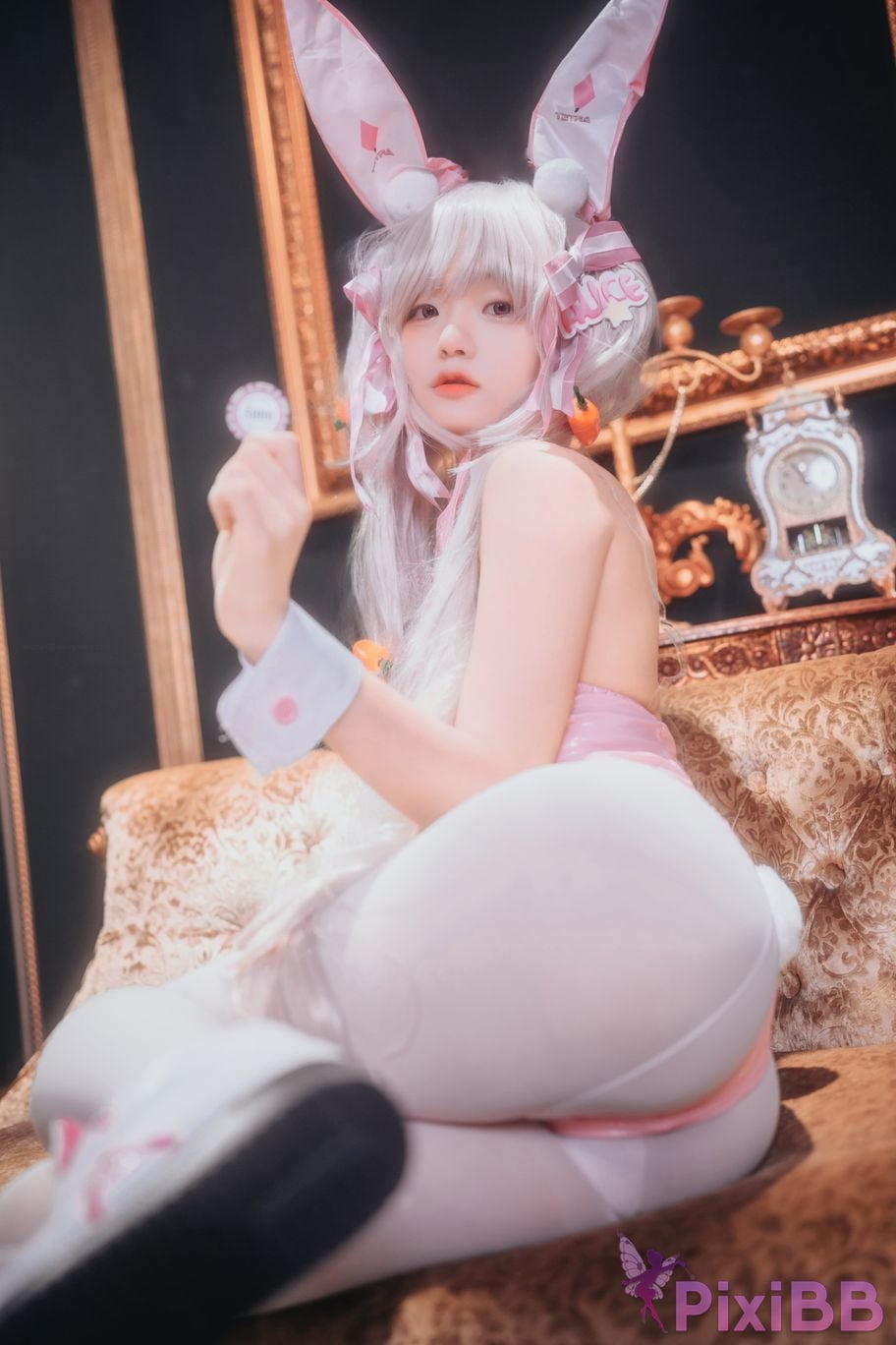 DJAWA Photo Jeong Jenny Jeongyeon Alice Wonderland Bunny PixiBB.COM 056