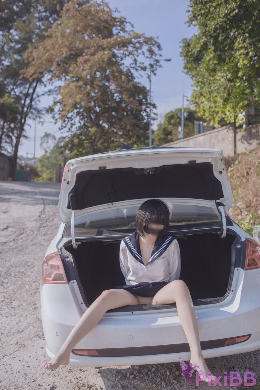 Cosplayer Youbao three years old Tied to the trunk after school PixiBB.COM 025