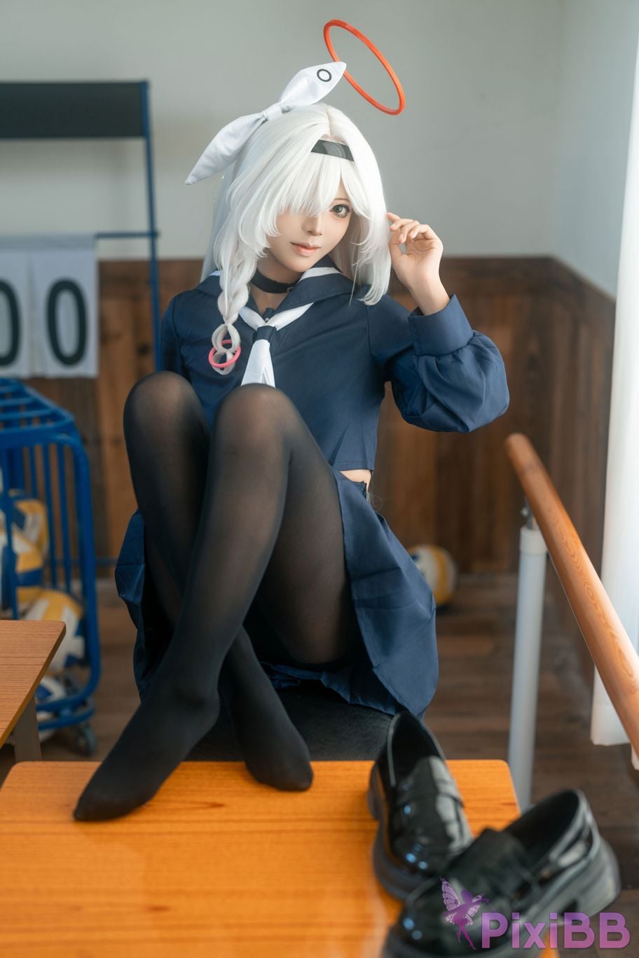 Cosplayer Iron hand calls the beast azur lane Prala PixiBB.COM 001