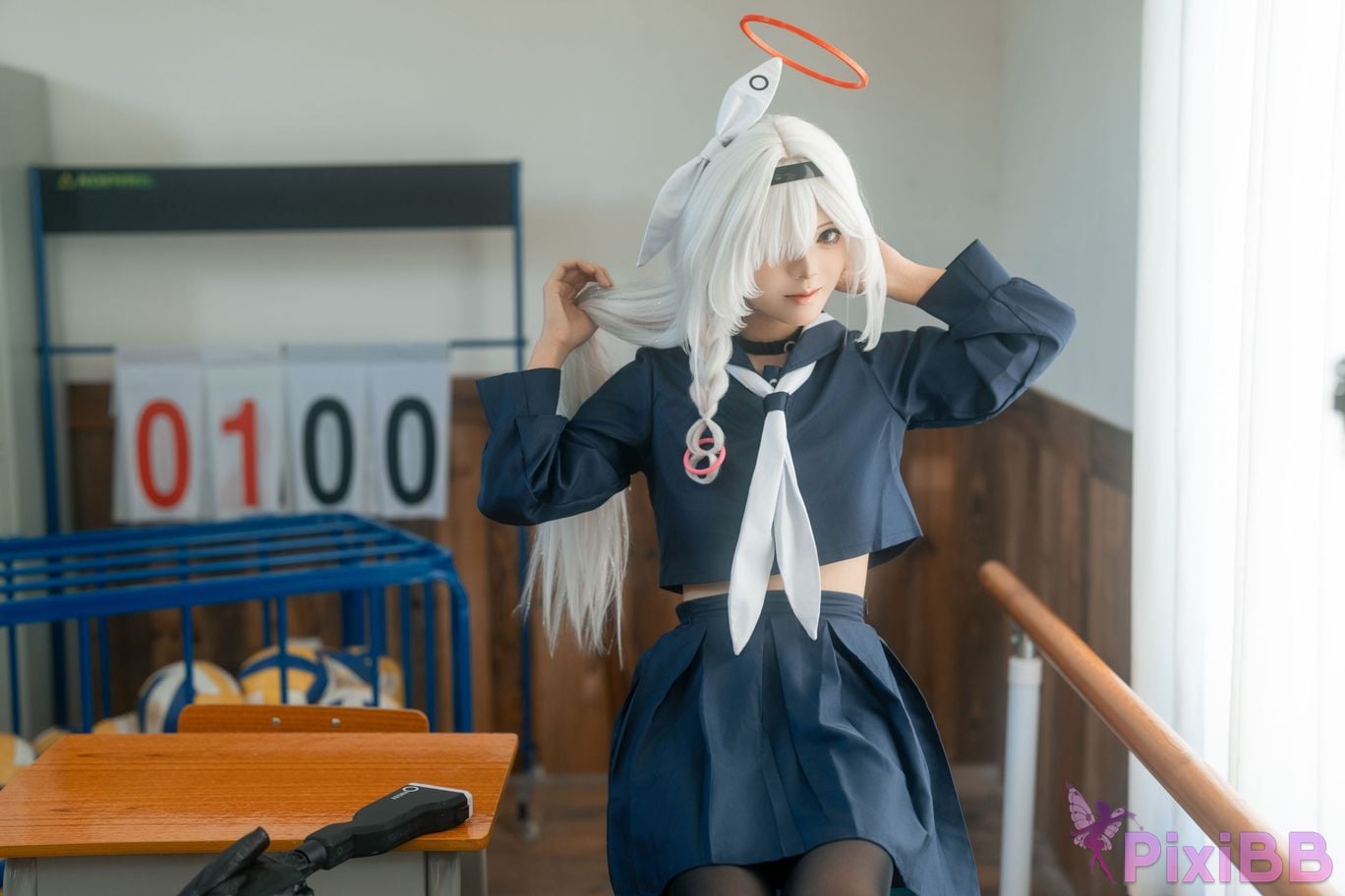 Cosplayer Iron hand calls the beast azur lane Prala PixiBB.COM 002