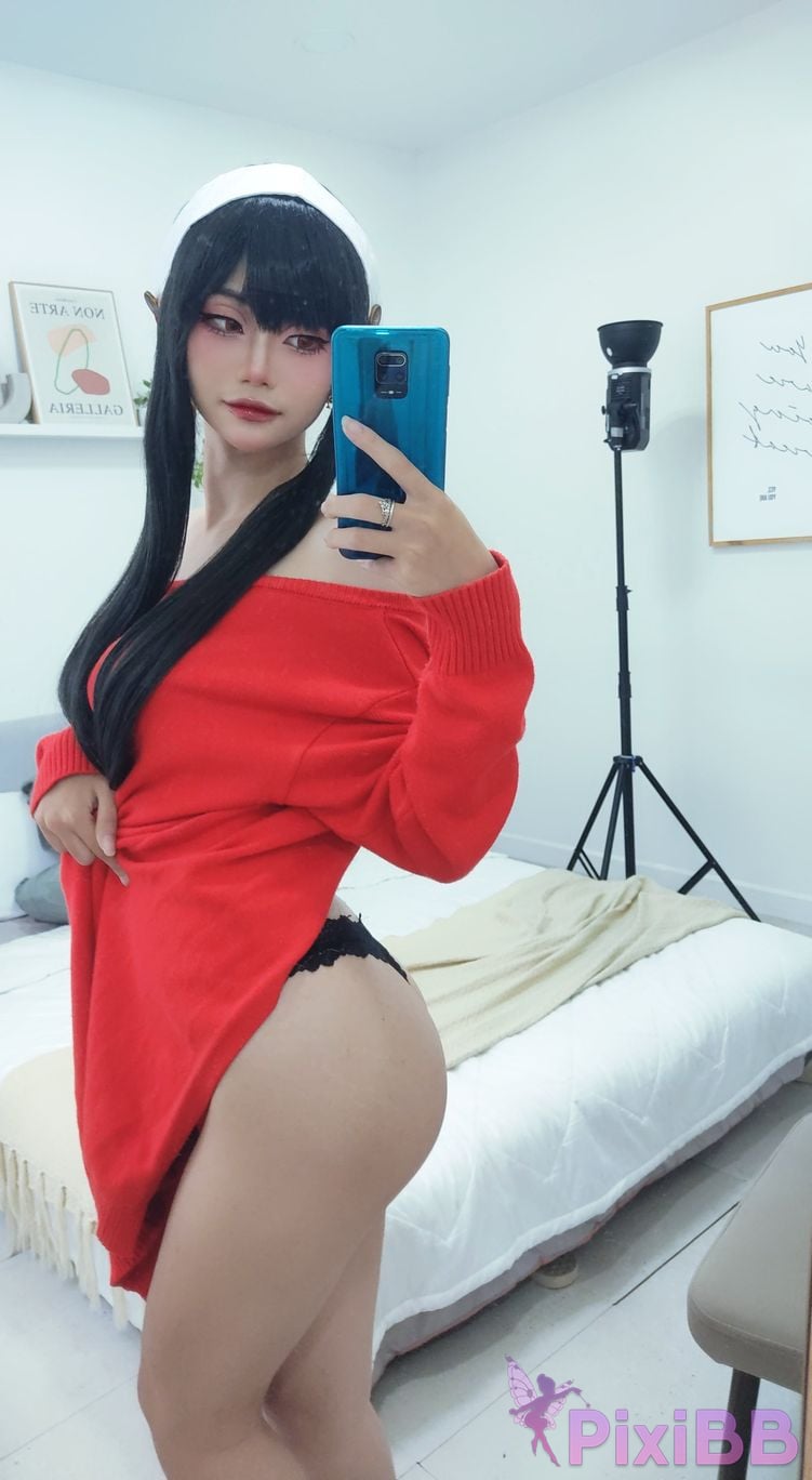 Cosplayer Miinmeow Yor PixiBB.COM 111