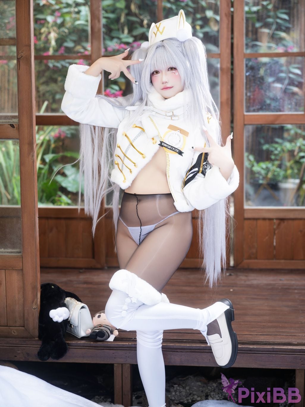 Cosplayer Falling Star Great Cleverness Blanc white rabbit lucky express PixiBB.COM 003