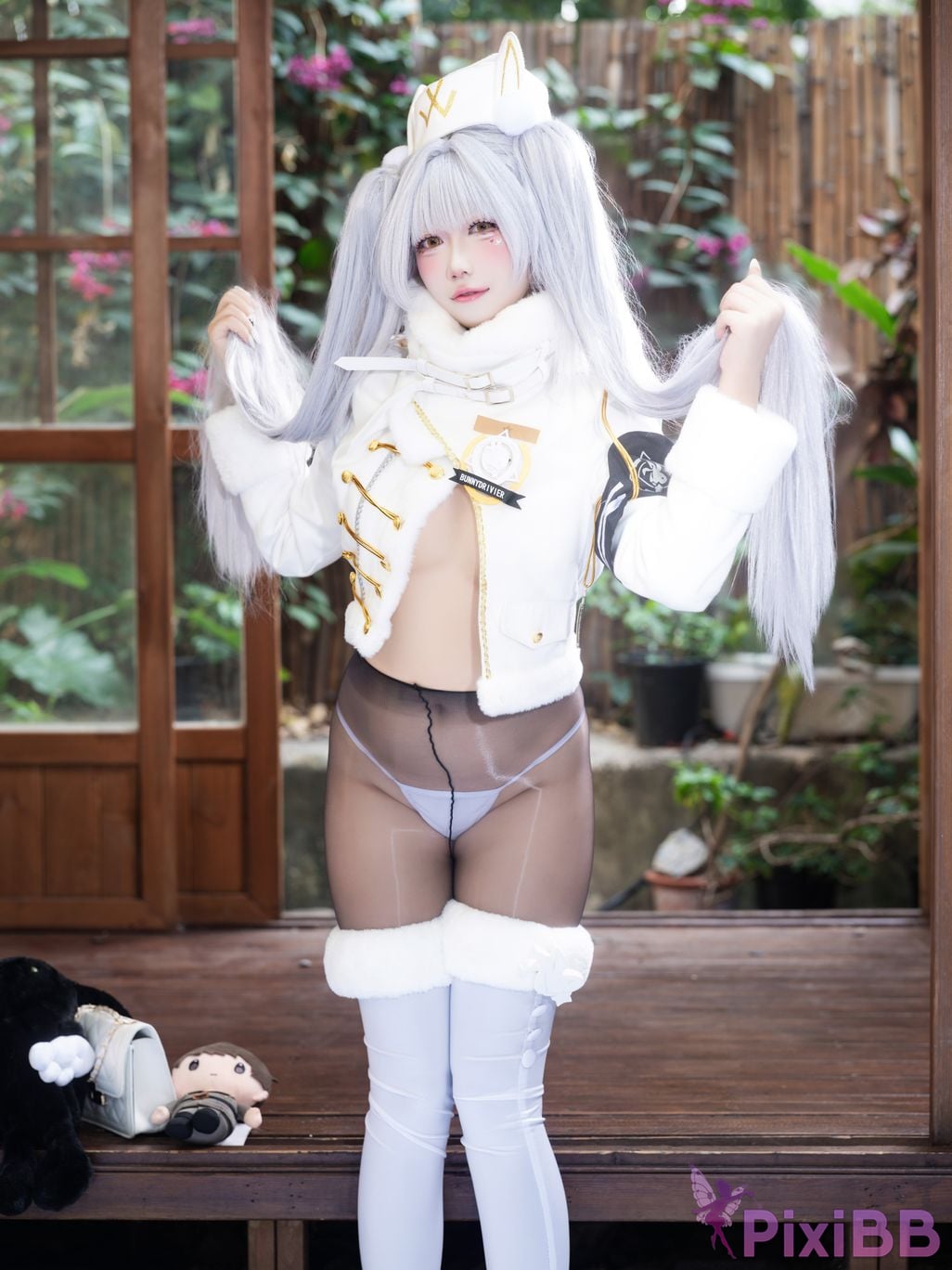 Cosplayer Falling Star Great Cleverness Blanc white rabbit lucky express PixiBB.COM 007