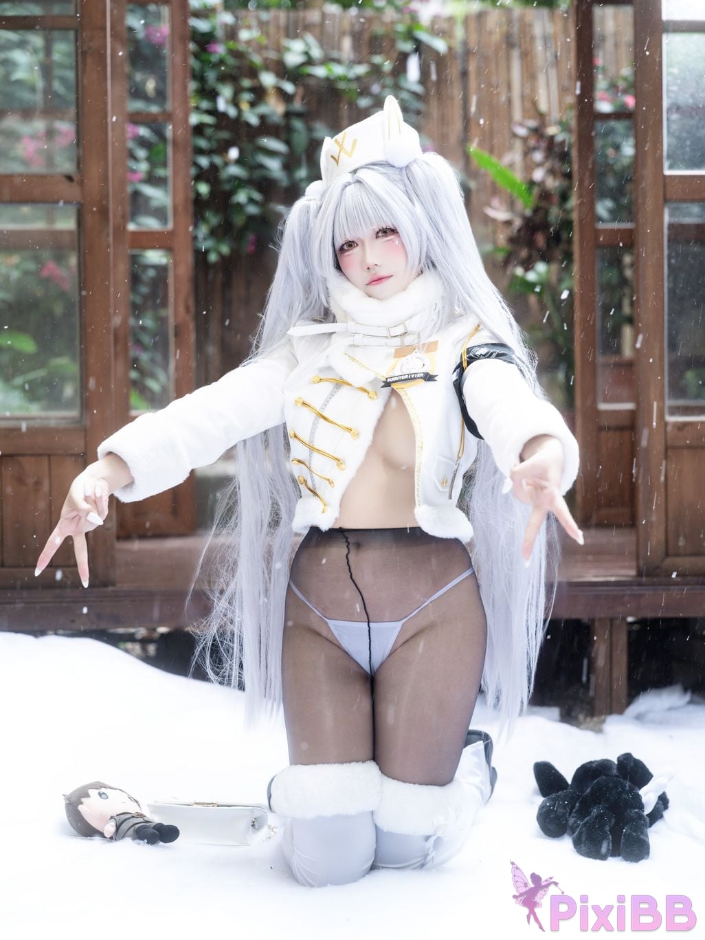 Cosplayer Falling Star Great Cleverness Blanc white rabbit lucky express PixiBB.COM 013