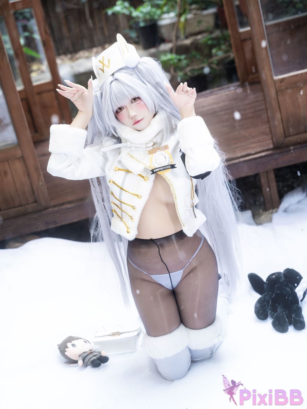 Cosplayer Falling Star Great Cleverness Blanc white rabbit lucky express PixiBB.COM 014