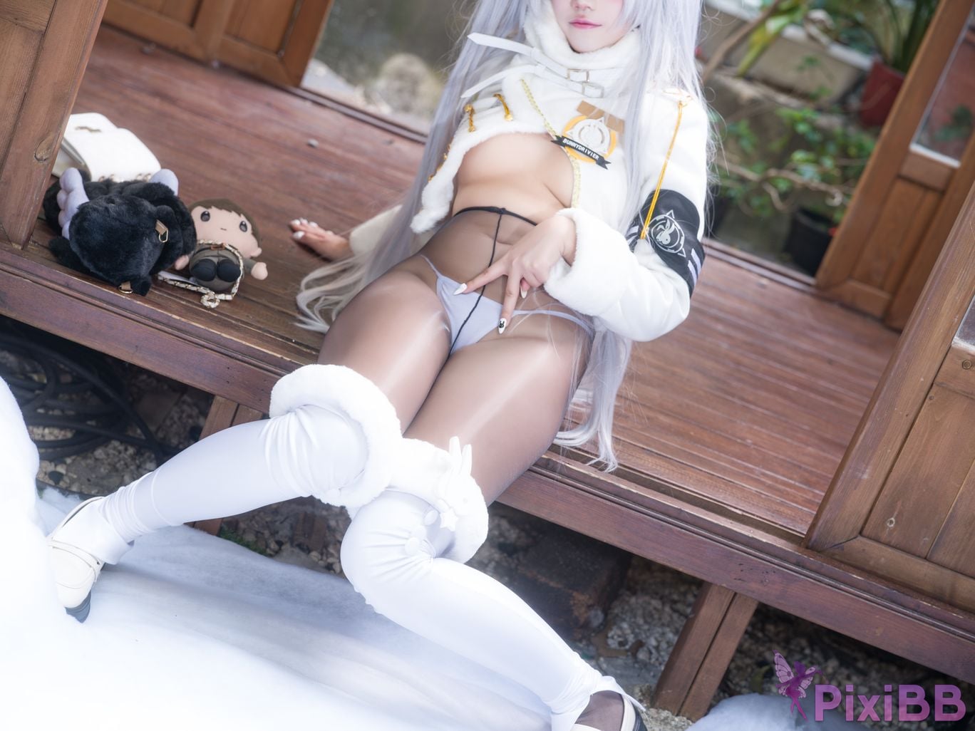 Cosplayer Falling Star Great Cleverness Blanc white rabbit lucky express PixiBB.COM 034