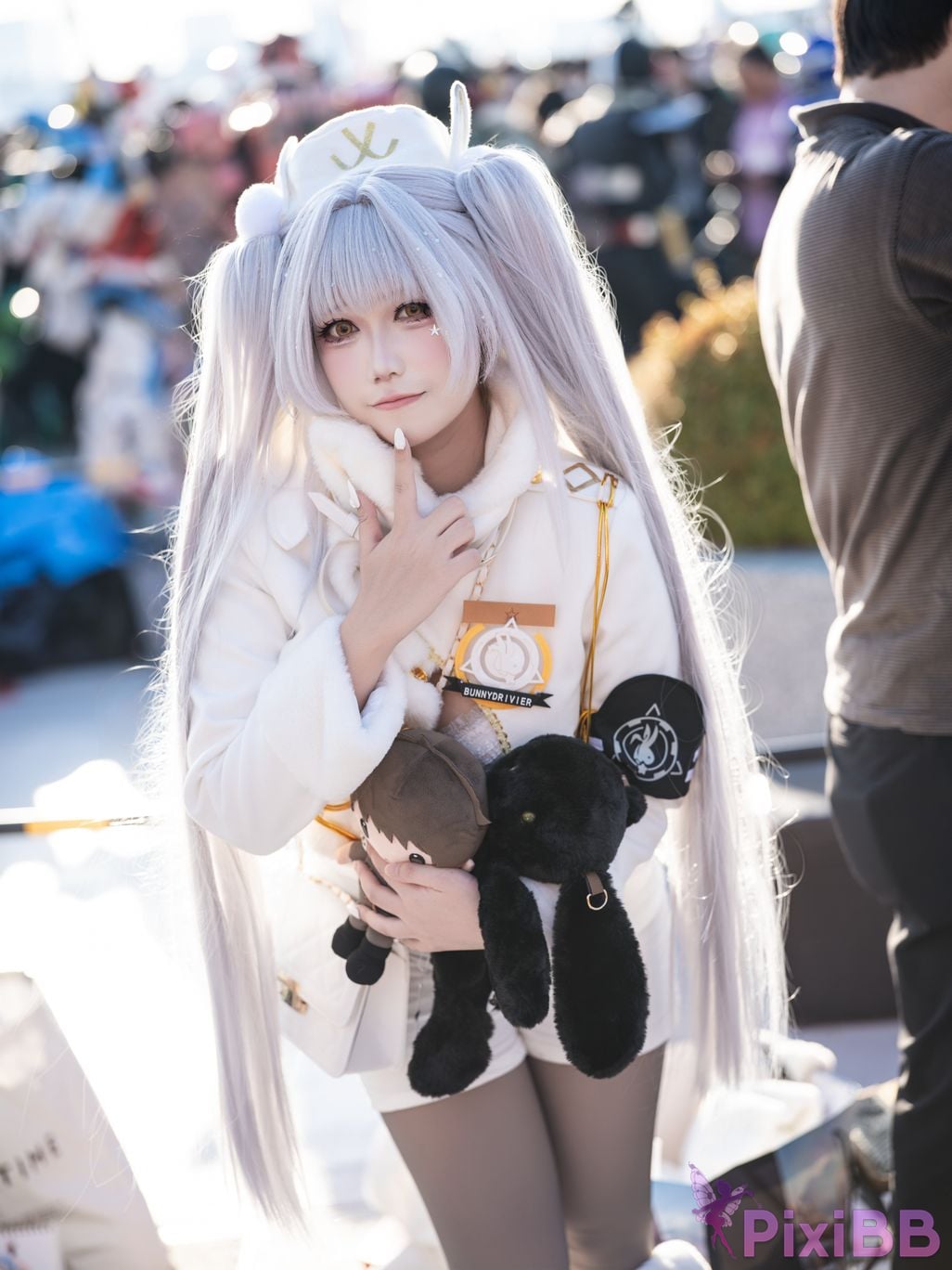 Cosplayer Falling Star Great Cleverness Blanc white rabbit lucky express PixiBB.COM 039