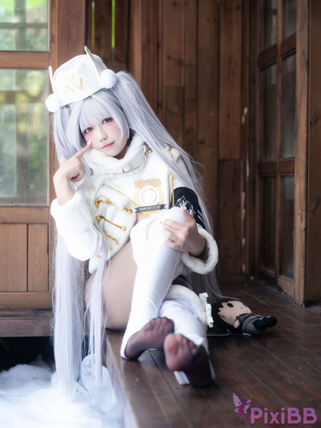 Cosplayer Falling Star Great Cleverness Blanc white rabbit lucky express PixiBB.COM 074