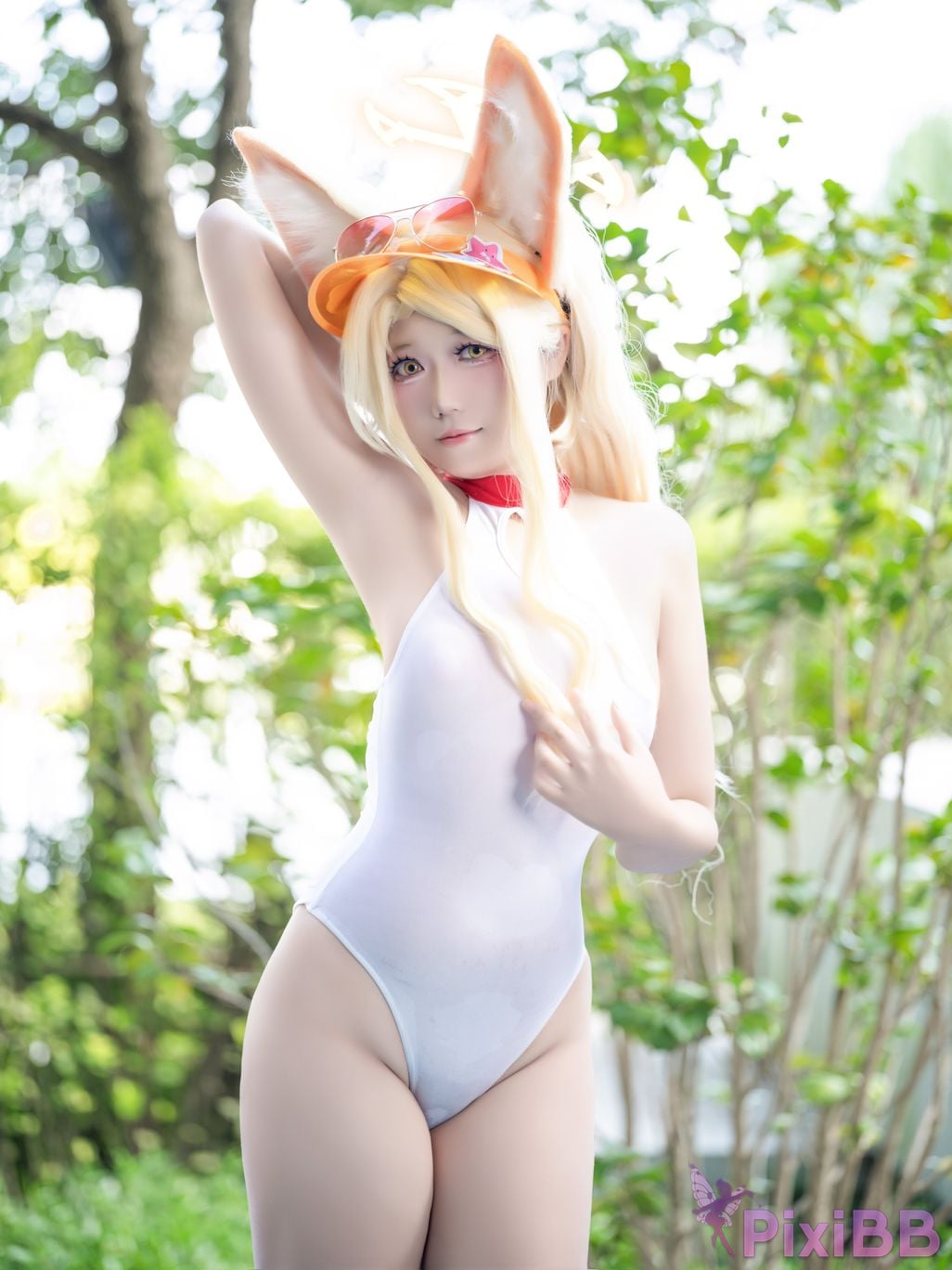 Cosplayer Falling Star Great Cleverness Yurizono Seia Swimsuit version March 2026 PixiBB.COM 004
