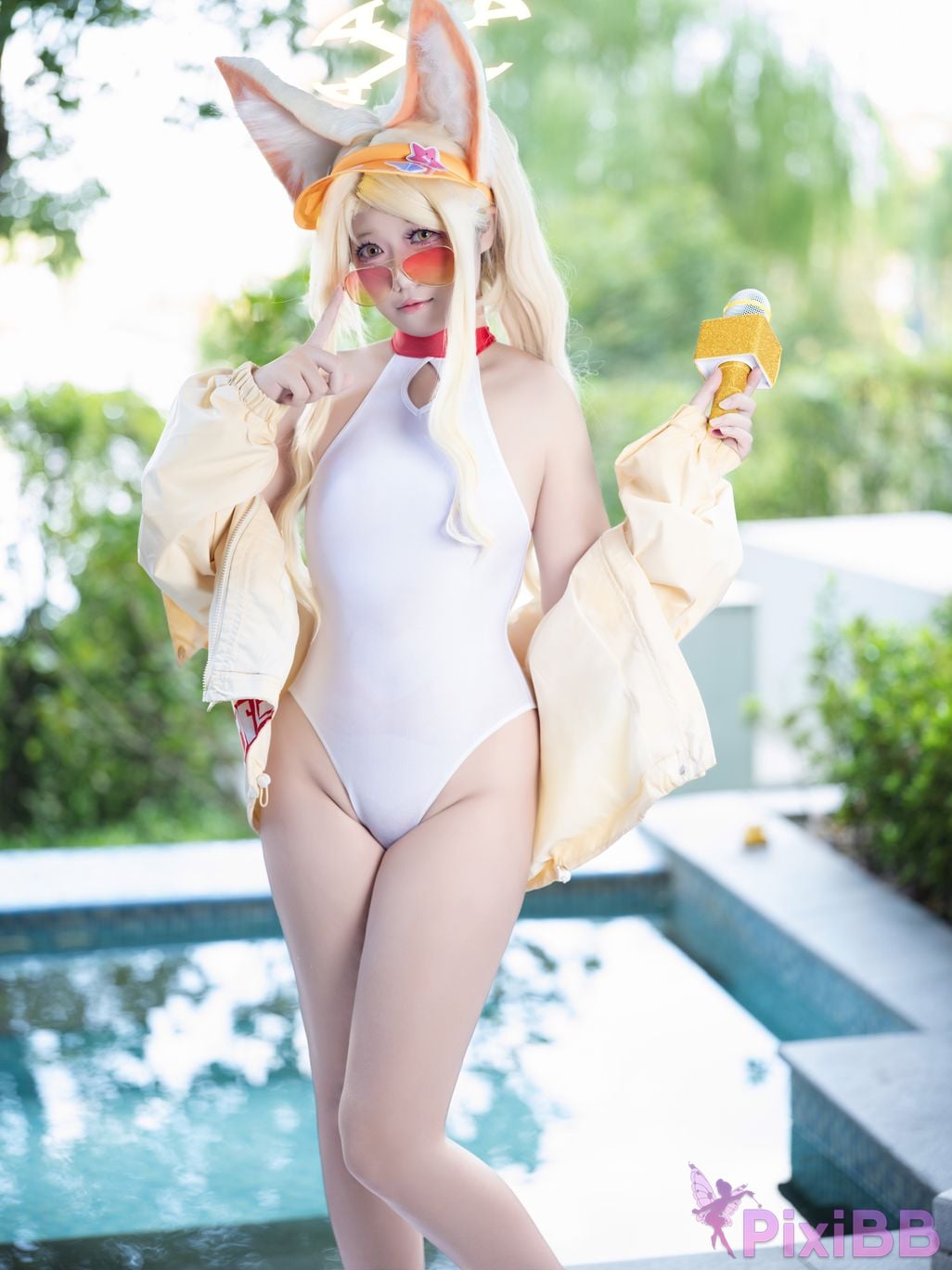 Cosplayer Falling Star Great Cleverness Yurizono Seia Swimsuit version March 2026 PixiBB.COM 020