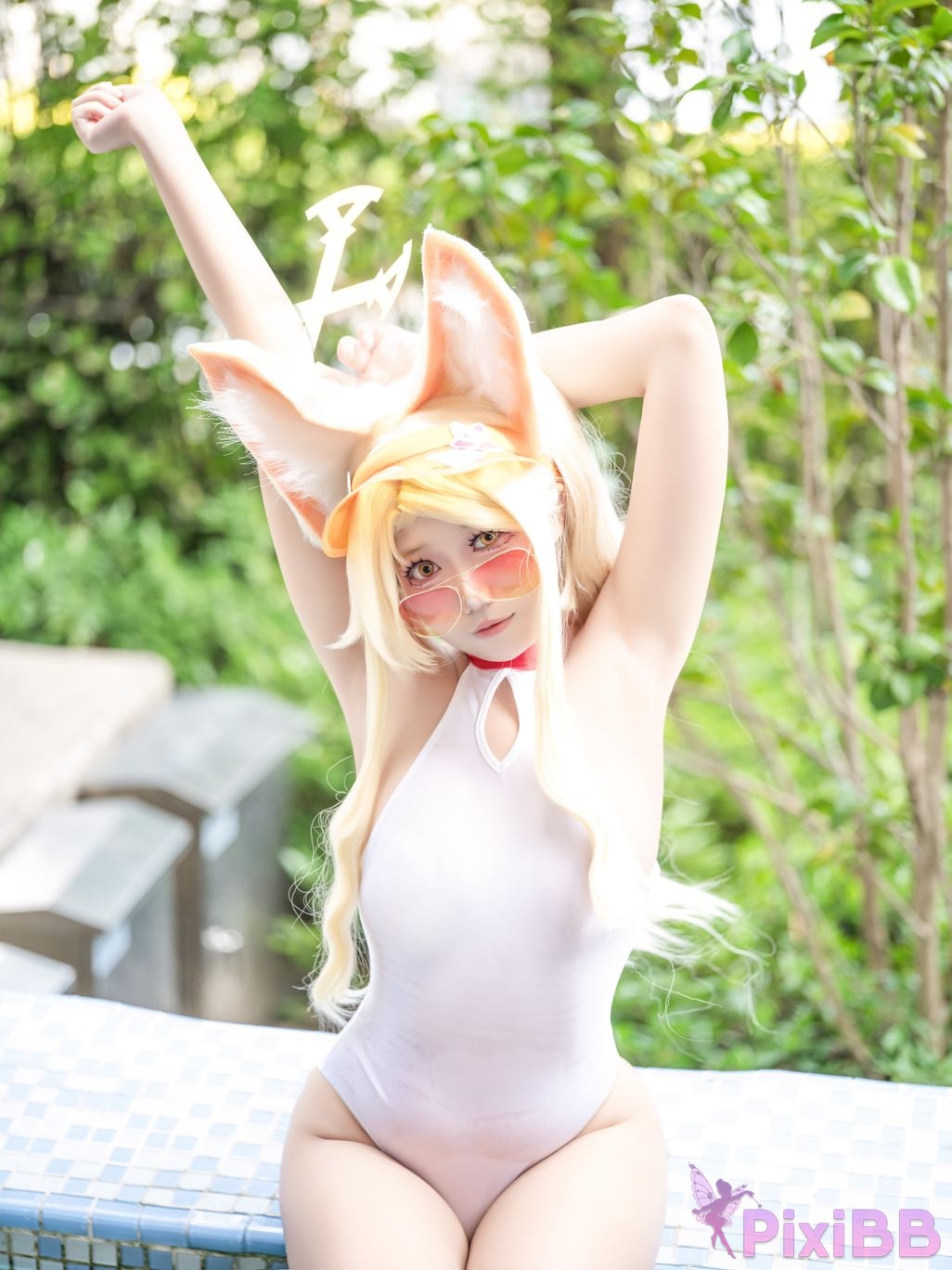 Cosplayer Falling Star Great Cleverness Yurizono Seia Swimsuit version March 2026 PixiBB.COM 056