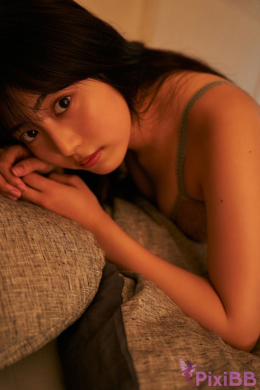 Japanese Idol Rio Yoshida Risakura FLASH digital photo book Take off your clothes PixiBB.COM 029