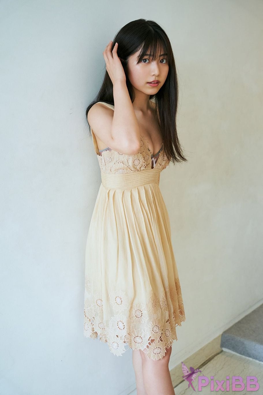 Japanese Idol Rio Yoshida Risakura FLASH digital photo book Take off your clothes PixiBB.COM 084