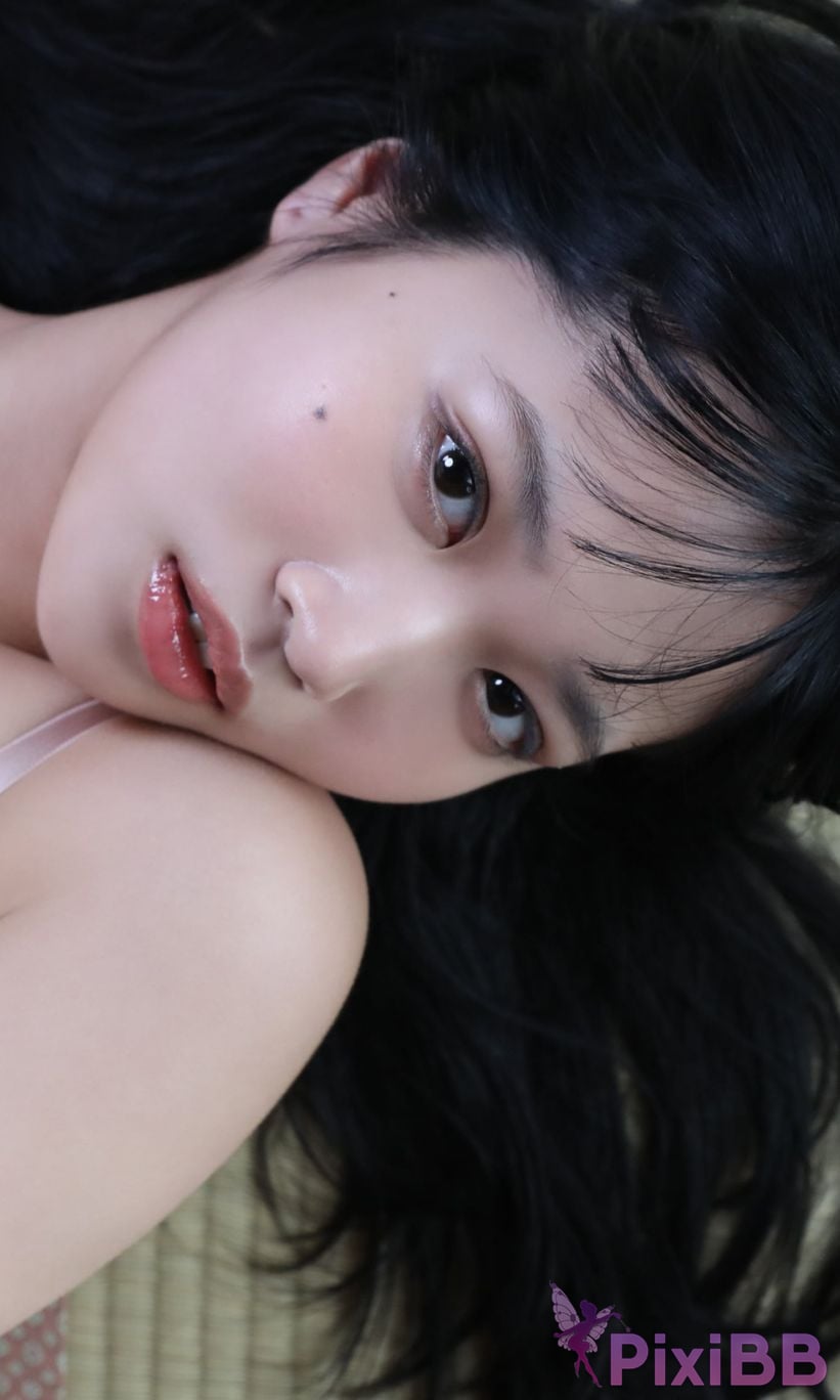 Japanese Idol Miyuka Minami Digital only weekly play PHOTO BOOK The real thing that emerges 17 age PixiBB.COM 039