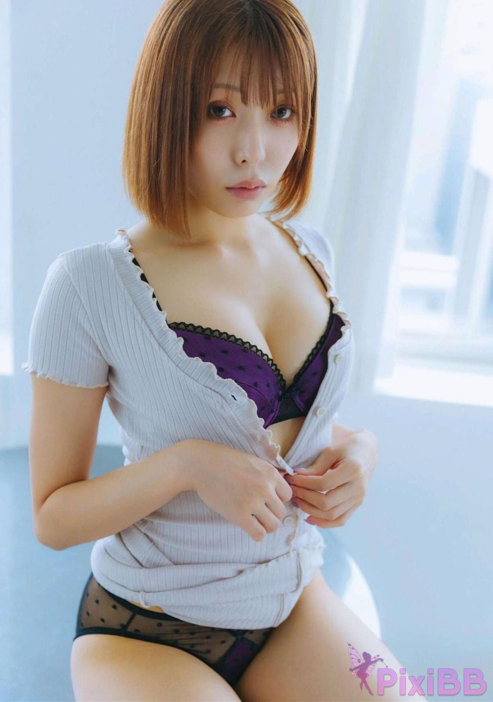 Japanese Idol Shiori Naruse photo collection on that leg in love PixiBB.COM 180