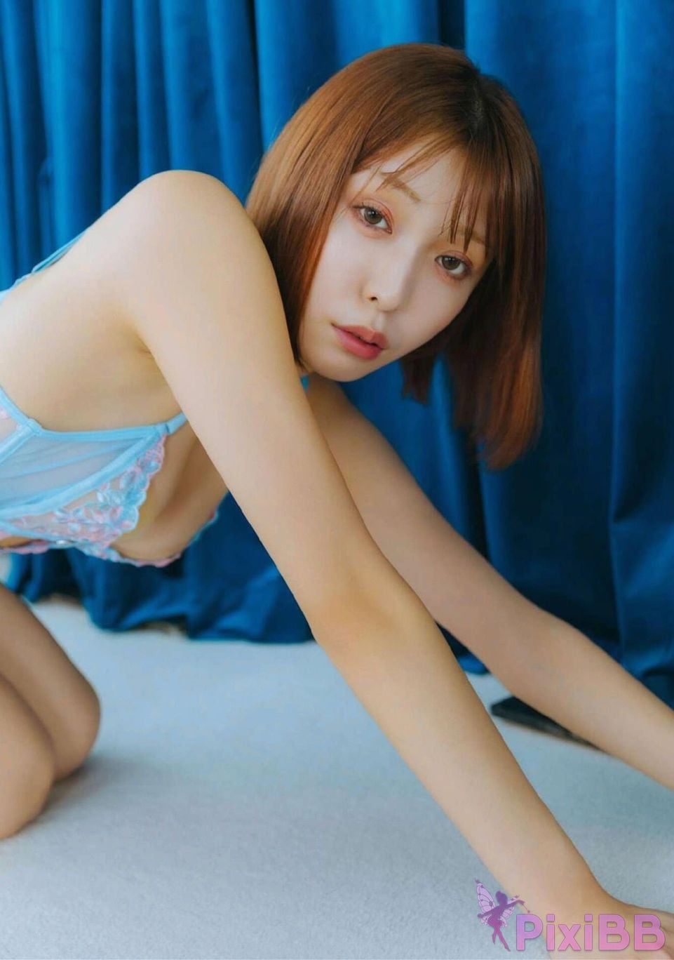 Japanese Idol Shiori Naruse photo collection on that leg in love PixiBB.COM 260