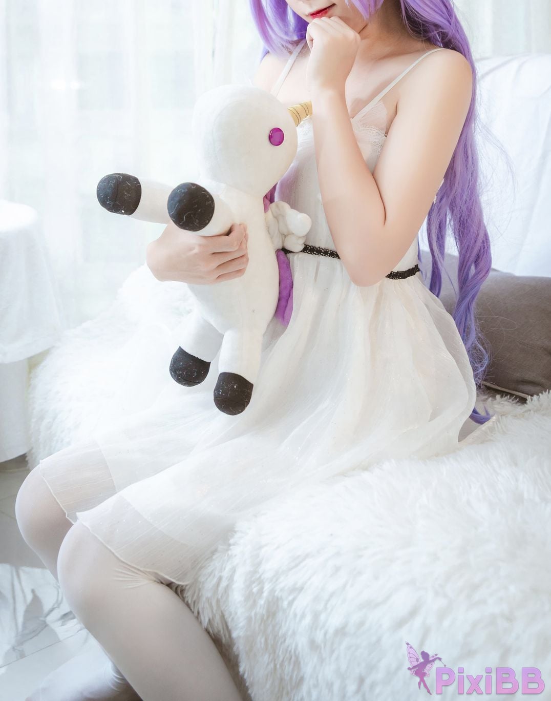 Cosplayer Time flies w unicorn pajamas PixiBB.COM 002