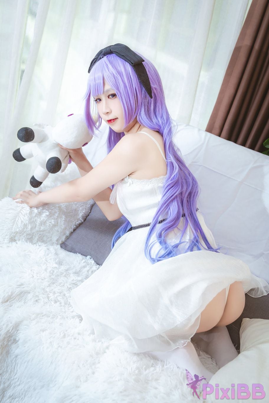 Cosplayer Time flies w unicorn pajamas PixiBB.COM 005