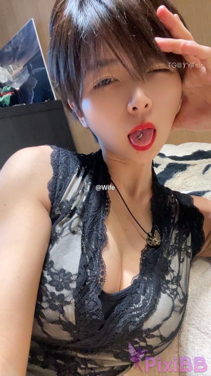 OtherXXX The cat with short hair big girl Douyin royal sister A collection of best body views PixiBB.COM 025