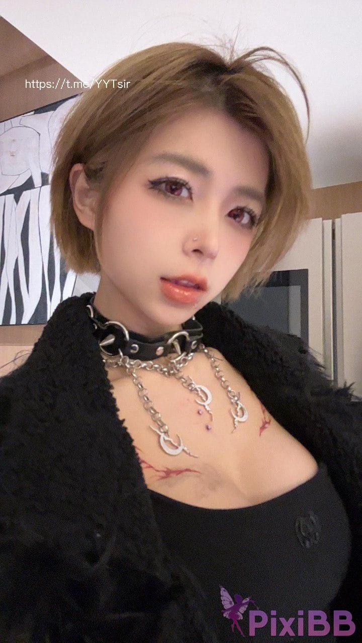 OtherXXX The cat with short hair big girl Douyin royal sister A collection of best body views PixiBB.COM 1083