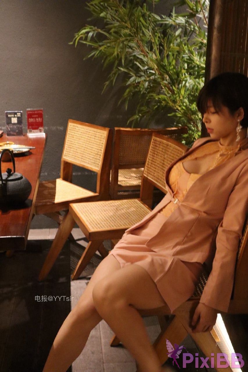 OtherXXX The cat with short hair big girl Douyin royal sister A collection of best body views PixiBB.COM 210