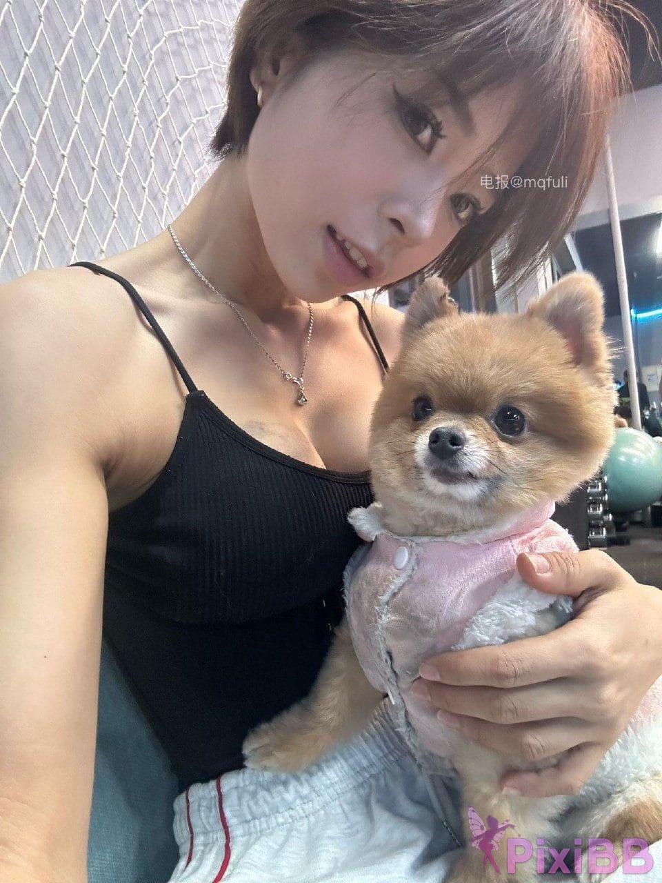 OtherXXX The cat with short hair big girl Douyin royal sister A collection of best body views PixiBB.COM 215
