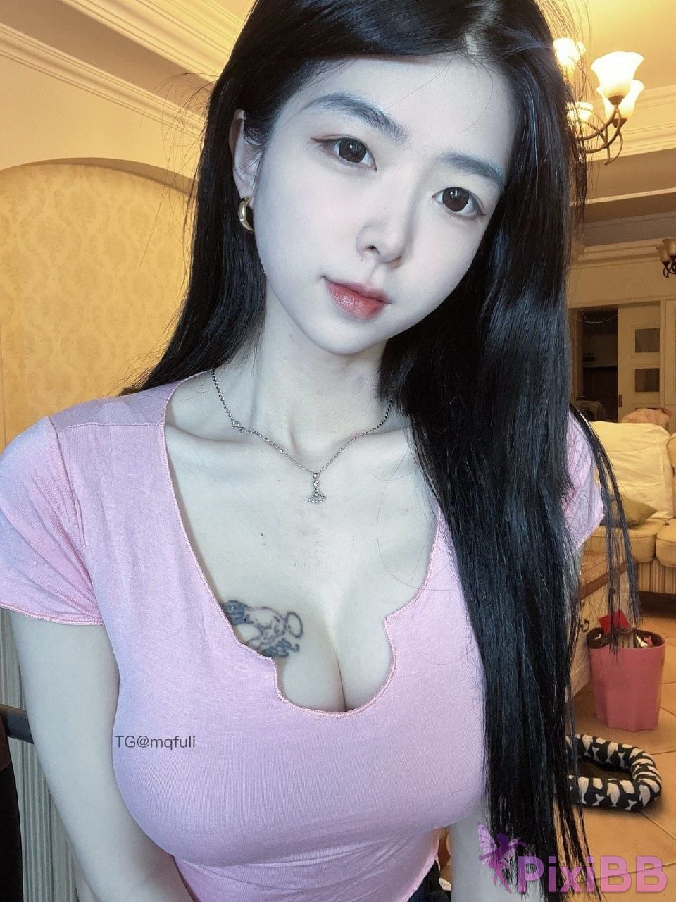 OtherXXX The cat with short hair big girl Douyin royal sister A collection of best body views PixiBB.COM 217