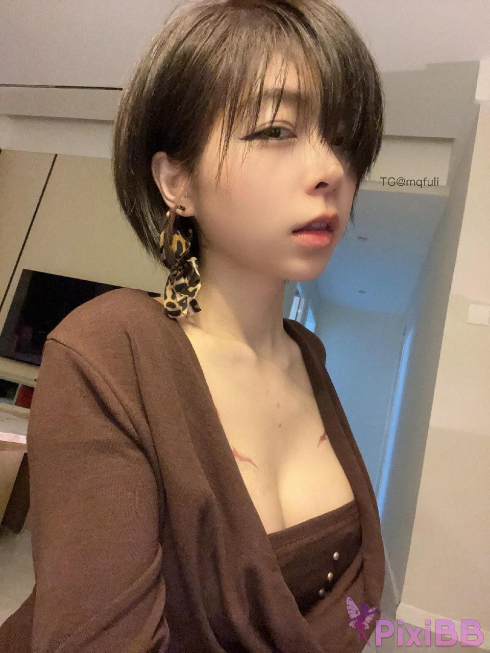 OtherXXX The cat with short hair big girl Douyin royal sister A collection of best body views PixiBB.COM 270