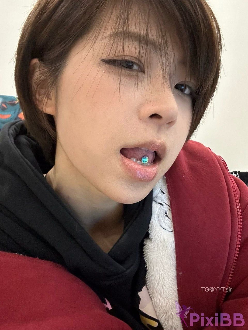 OtherXXX The cat with short hair big girl Douyin royal sister A collection of best body views PixiBB.COM 295