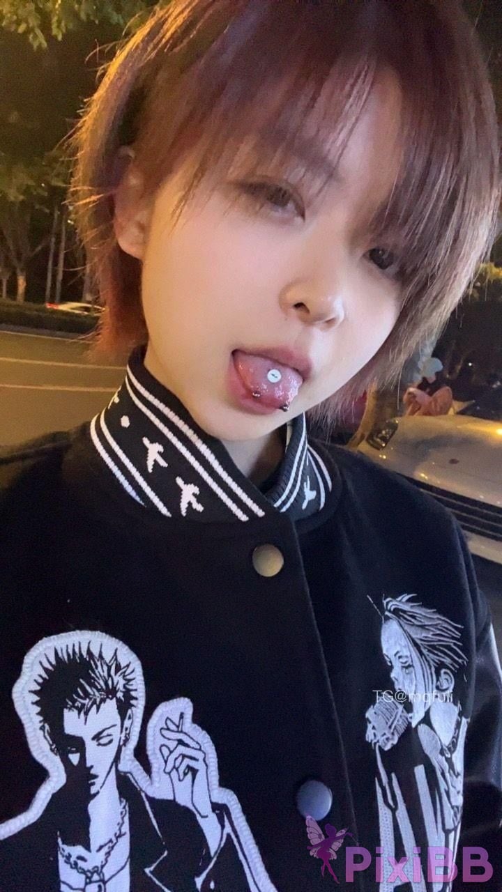 OtherXXX The cat with short hair big girl Douyin royal sister A collection of best body views PixiBB.COM 420