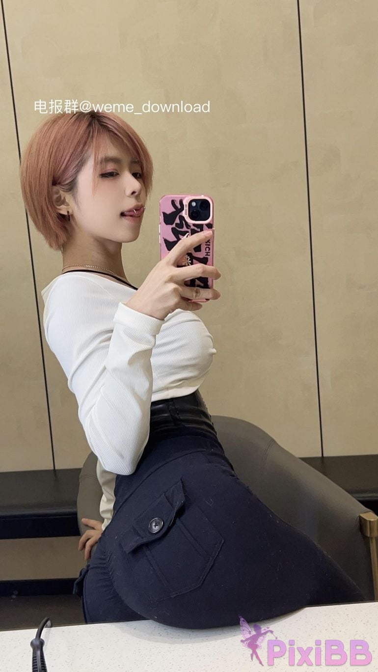 OtherXXX The cat with short hair big girl Douyin royal sister A collection of best body views PixiBB.COM 536