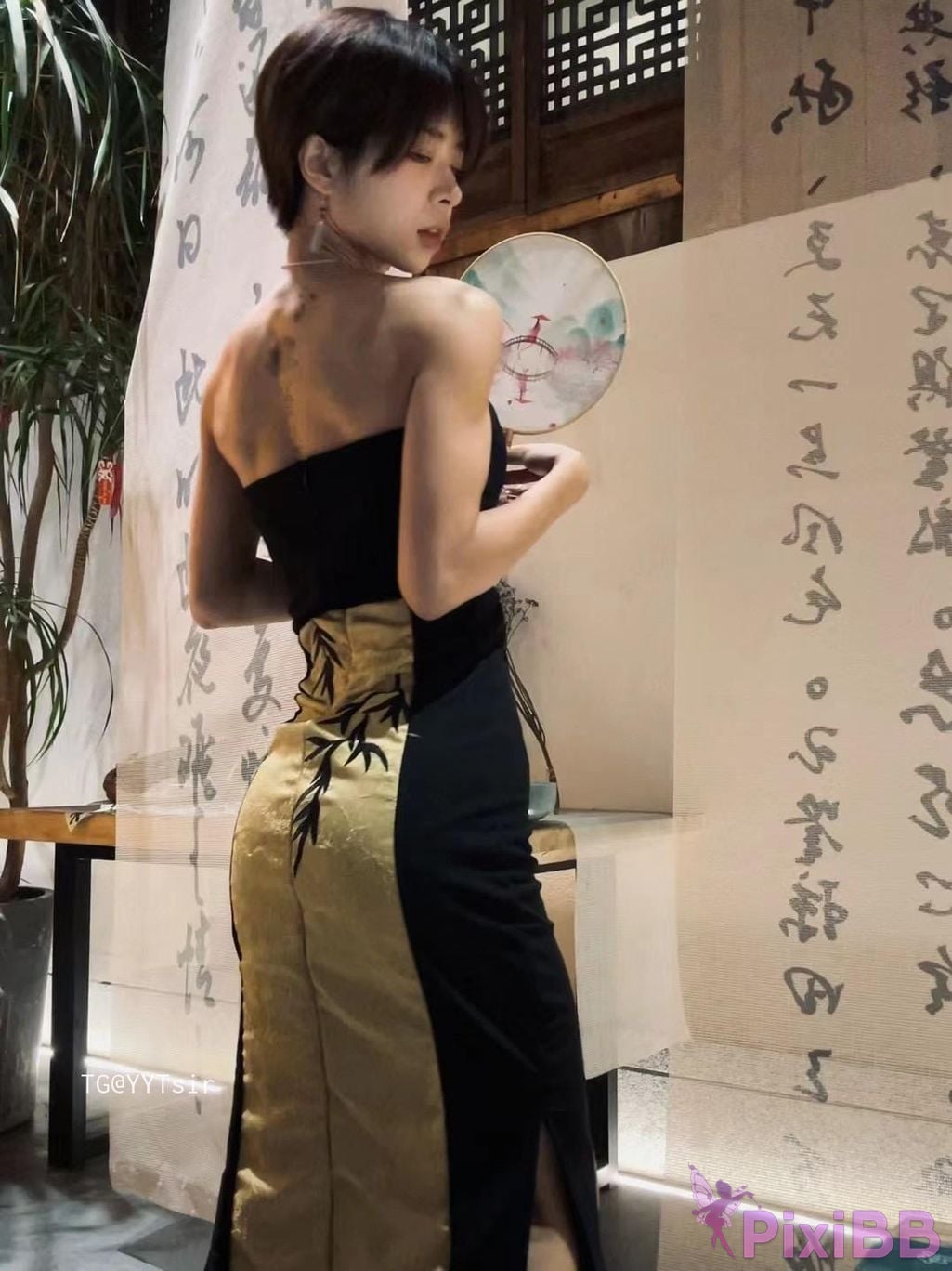 OtherXXX The cat with short hair big girl Douyin royal sister A collection of best body views PixiBB.COM 617