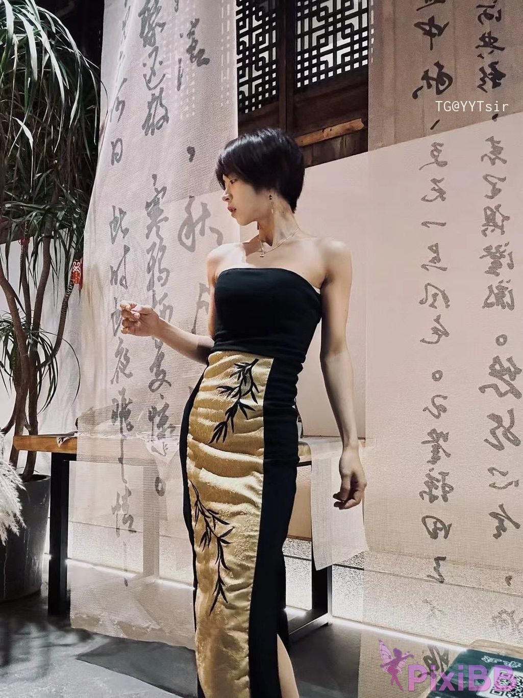 OtherXXX The cat with short hair big girl Douyin royal sister A collection of best body views PixiBB.COM 620