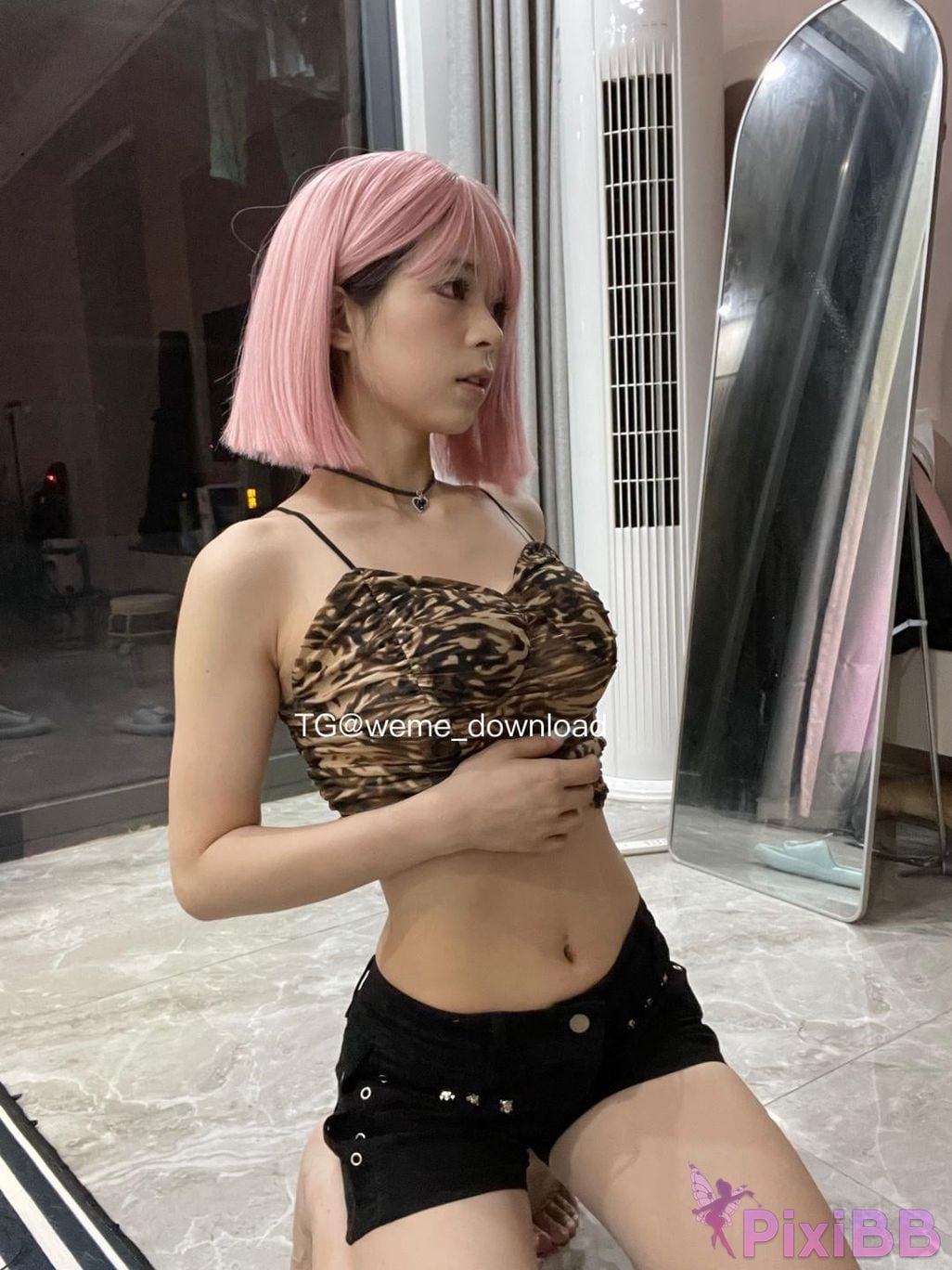 OtherXXX The cat with short hair big girl Douyin royal sister A collection of best body views PixiBB.COM 816