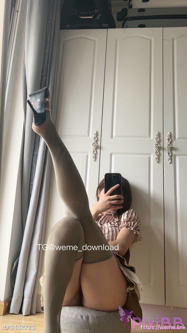 OtherXXX The cat with short hair big girl Douyin royal sister A collection of best body views PixiBB.COM 974