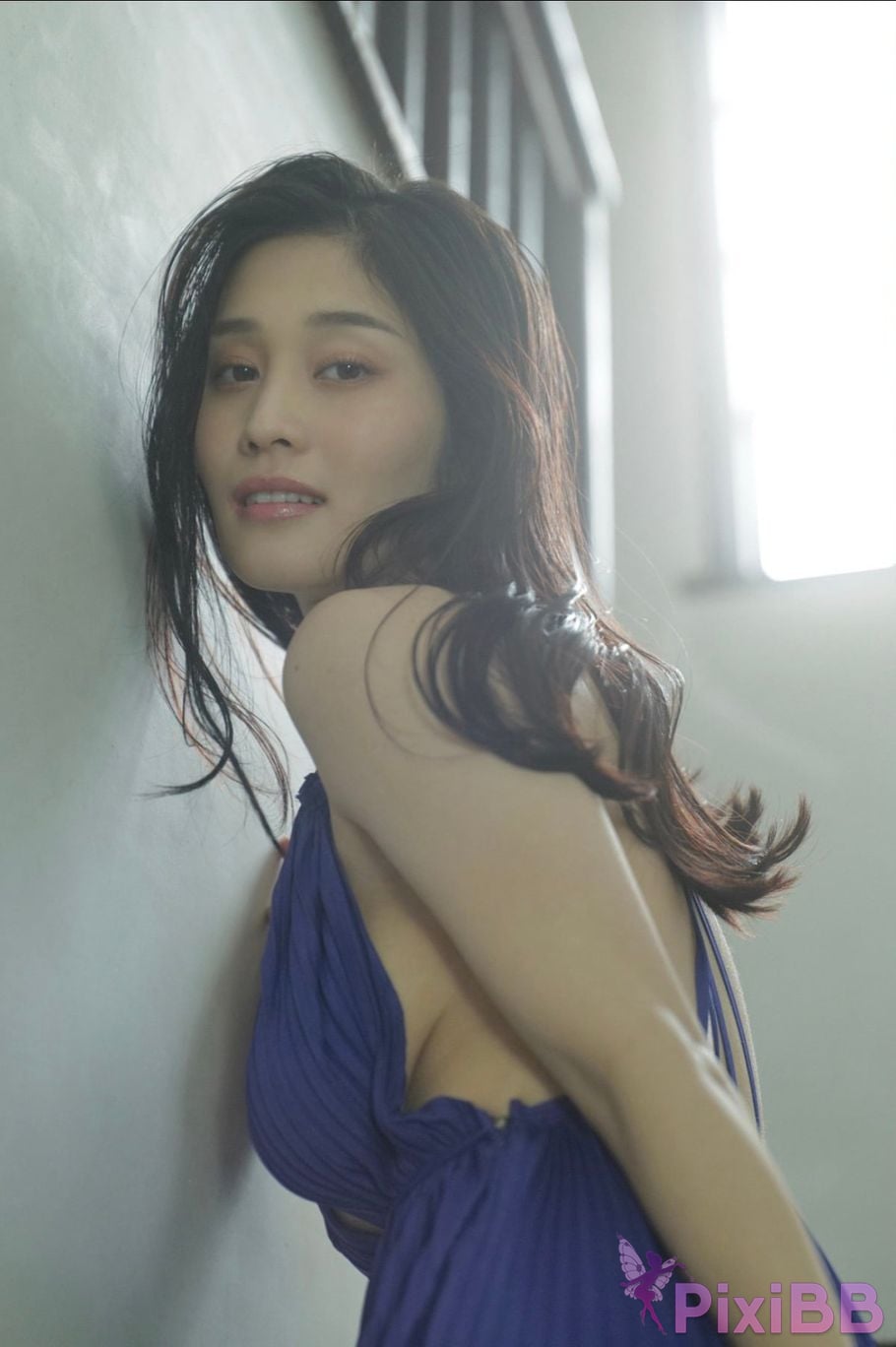 Japanese Idol Rin Takahashi FLASH digital photo book I feel like getting drunk PixiBB.COM 024