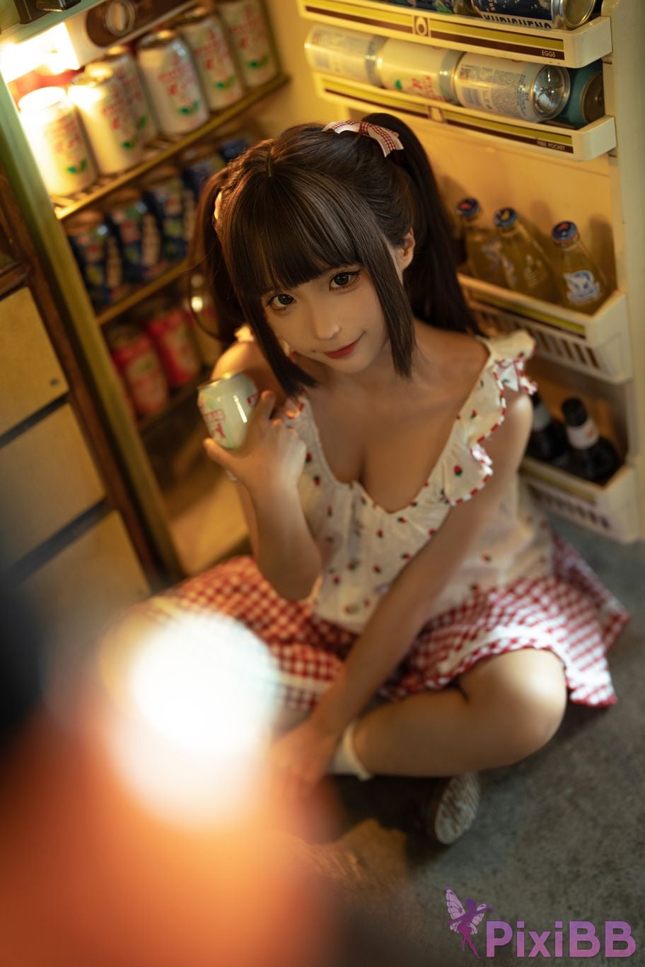 Coser chunmomo Red Box PixiBB.COM 011