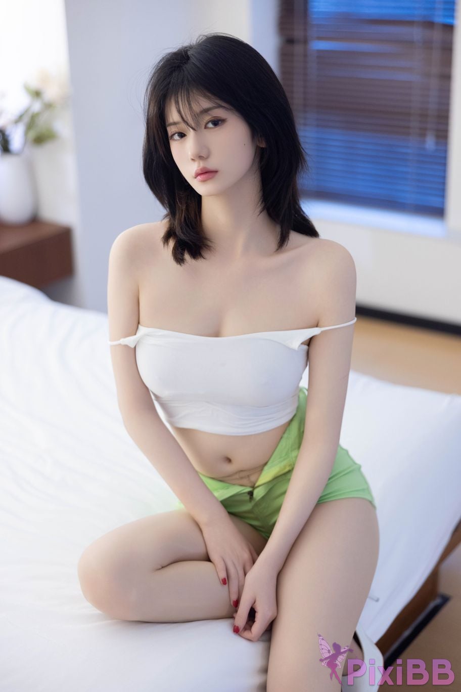 No watermark for in app purchases Ling Qiqi XIUREN Model Sexy little suspender belt PixiBB.COM 012